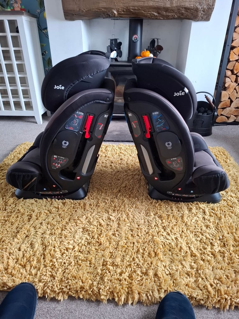 FREE - 2 x Joie everystage car seats