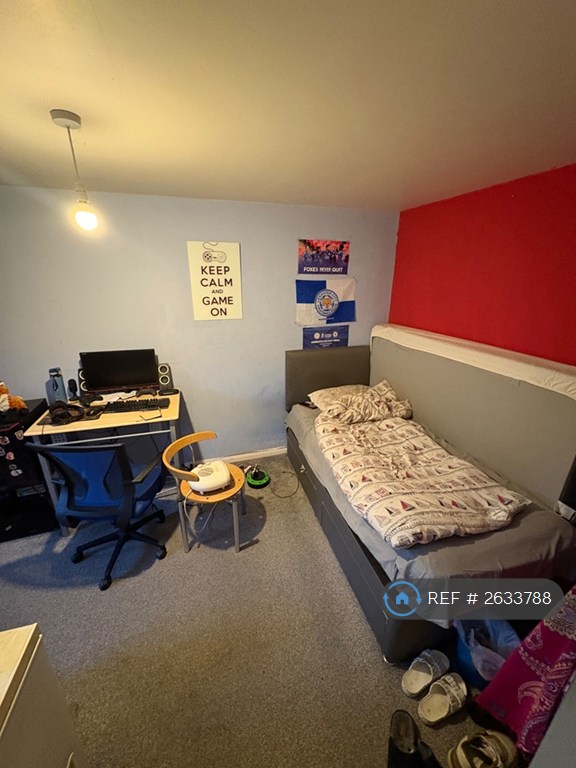 2 bedroom flat in Snape Close, Hamilton, Leicester, LE5 (2 bed) (#2633788)