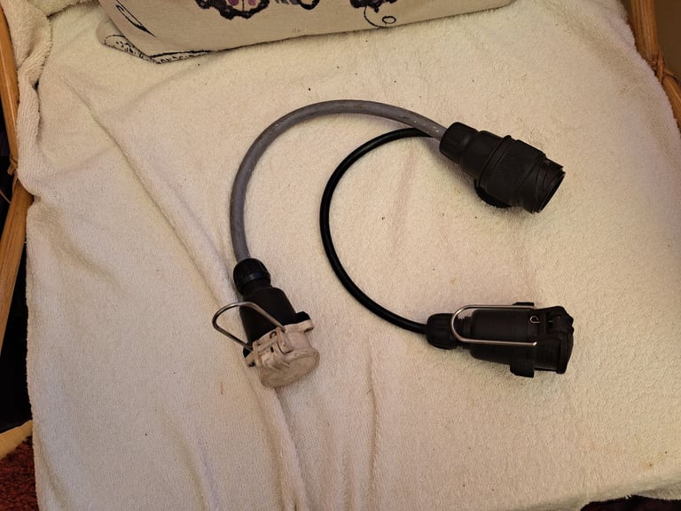 Caravan/Trailer plug adapter 