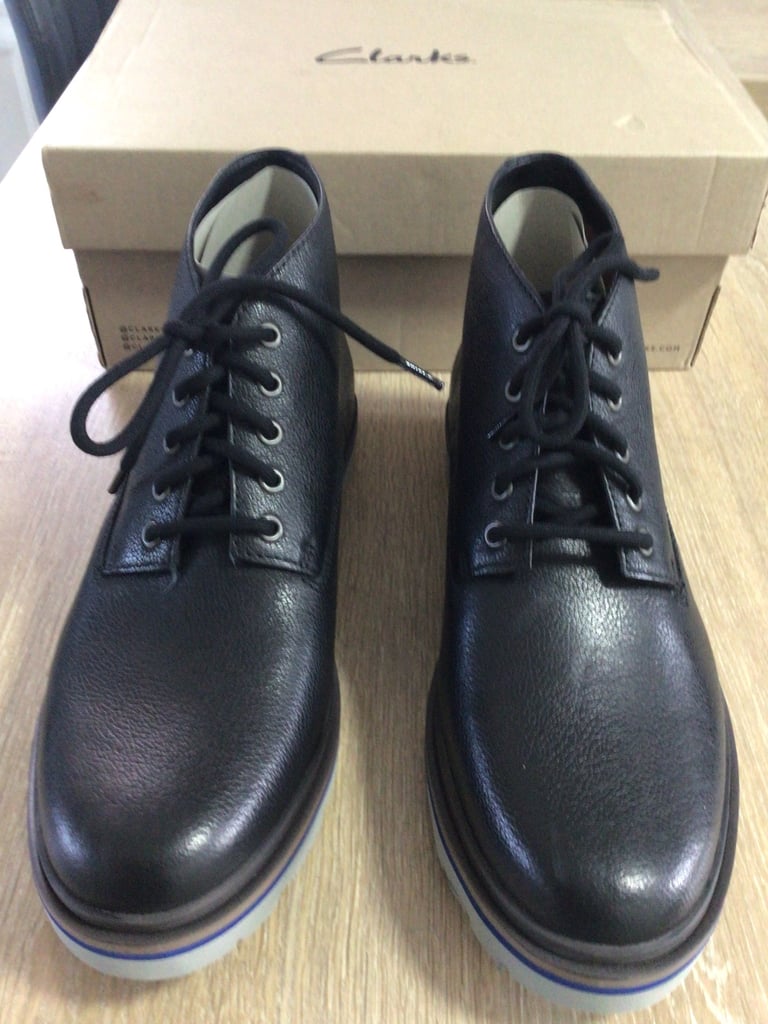 image for NEW Men’s Clarks Boots, black, size 9