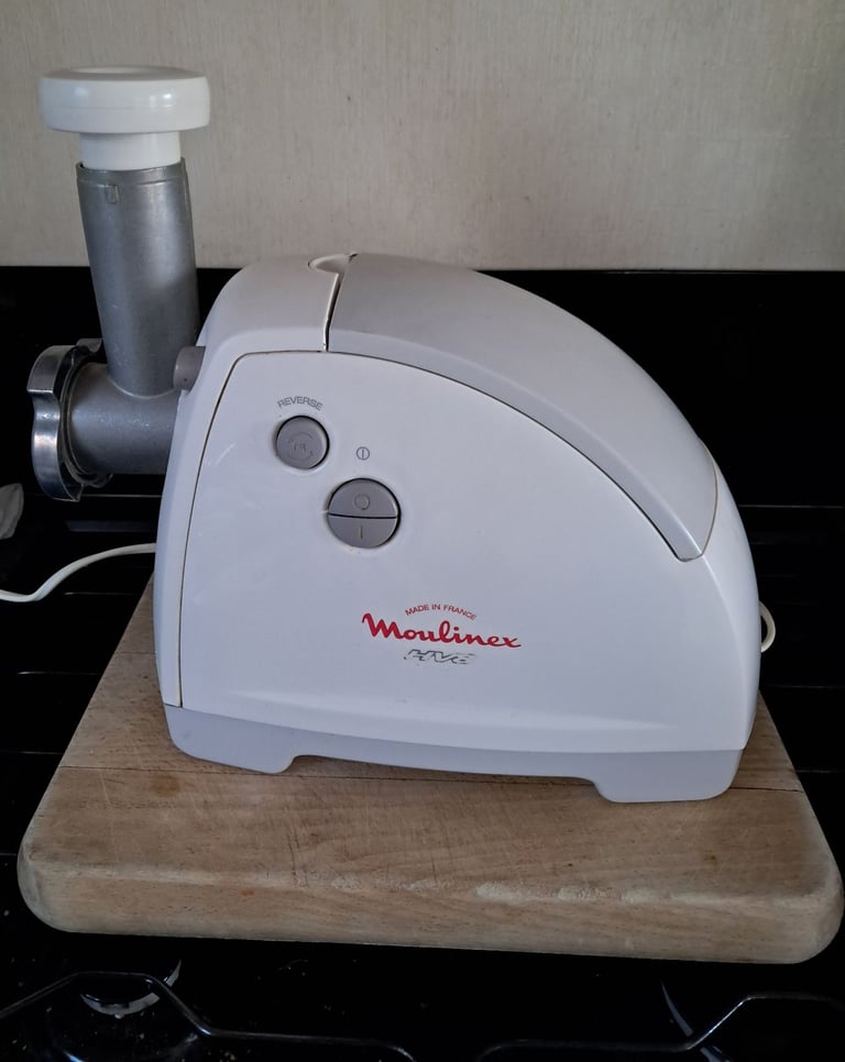 image for Molineaux meat mincer