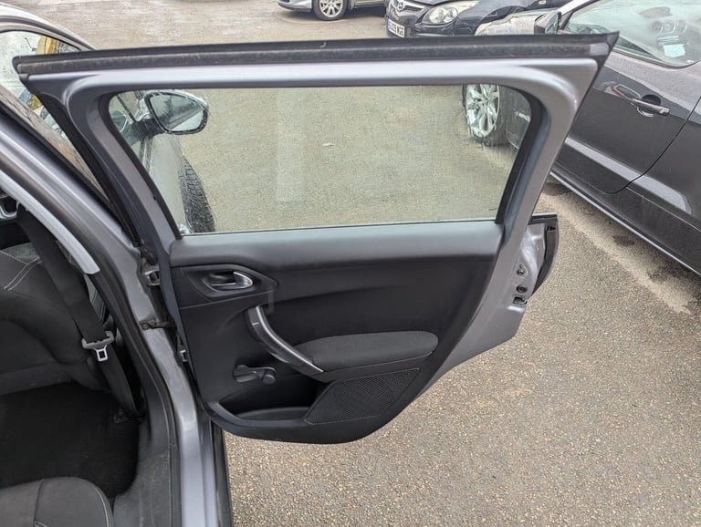 2016 Peugeot 2008 1.6 BlueHDi Active Euro 6 5dr HATCHBACK Diesel Manual