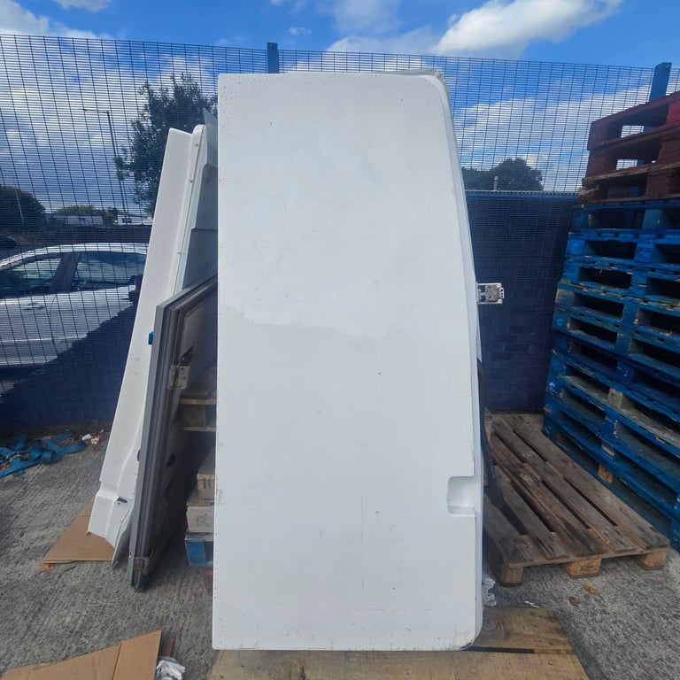 image for Mercedes Sprinter 314 freezer Spec doors