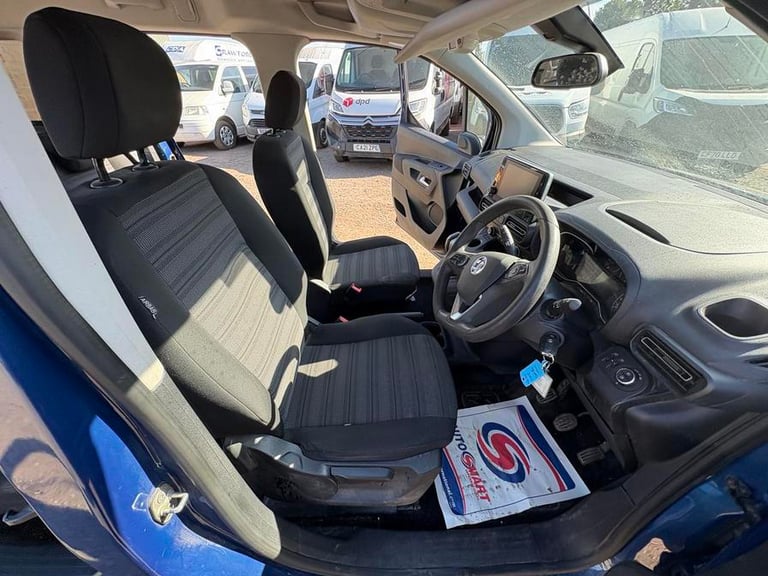 2020 Vauxhall Combo Life 1.5 Turbo D Energy XL 5dr [7 seat] MPV DIESEL Manual