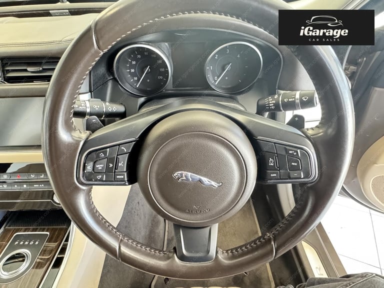 2016 Jaguar XF 2.0d Portfolio Saloon 4dr Diesel Auto Euro 6 (s/s) (180 ps) Saloon Diesel Automatic