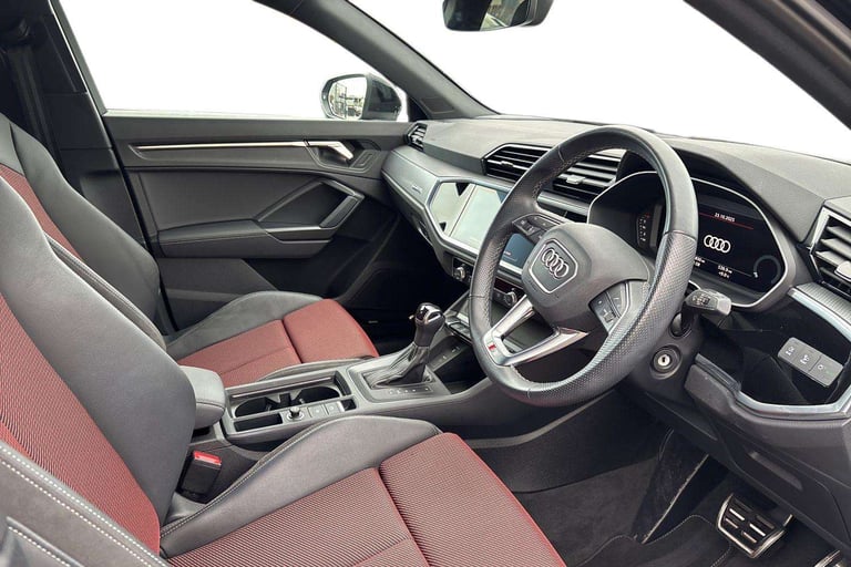 2022 Audi Q3 40 TFSI Quattro S Line 5dr S Tronic SUV Petrol Automatic