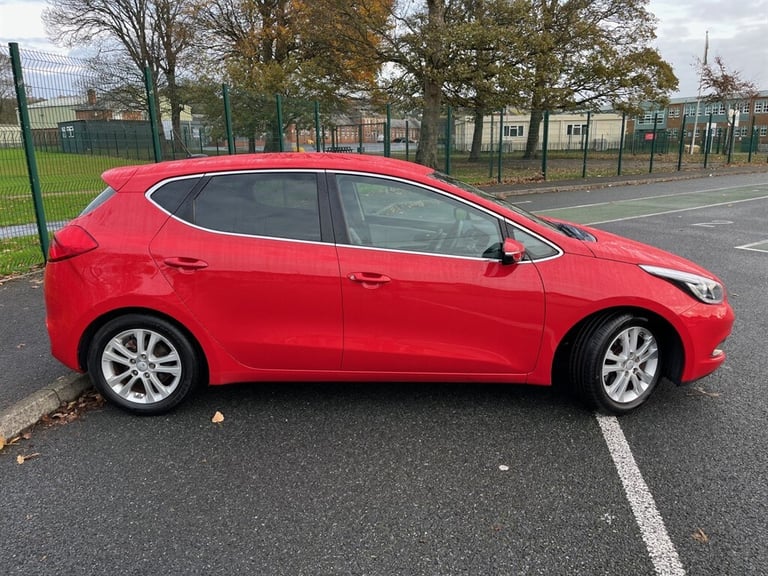 2014 Kia Ceed 1.6 CRDi 3 EcoDynamics 5dr HATCHBACK DIESEL Manual