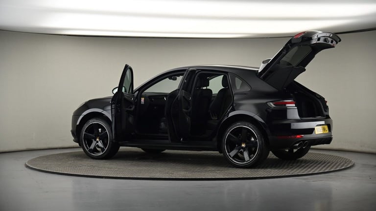 2019 Porsche Macan 2.0T SUV 5dr Petrol PDK 4WD Euro 6 (s/s) (245 ps) SUV Petrol Automatic