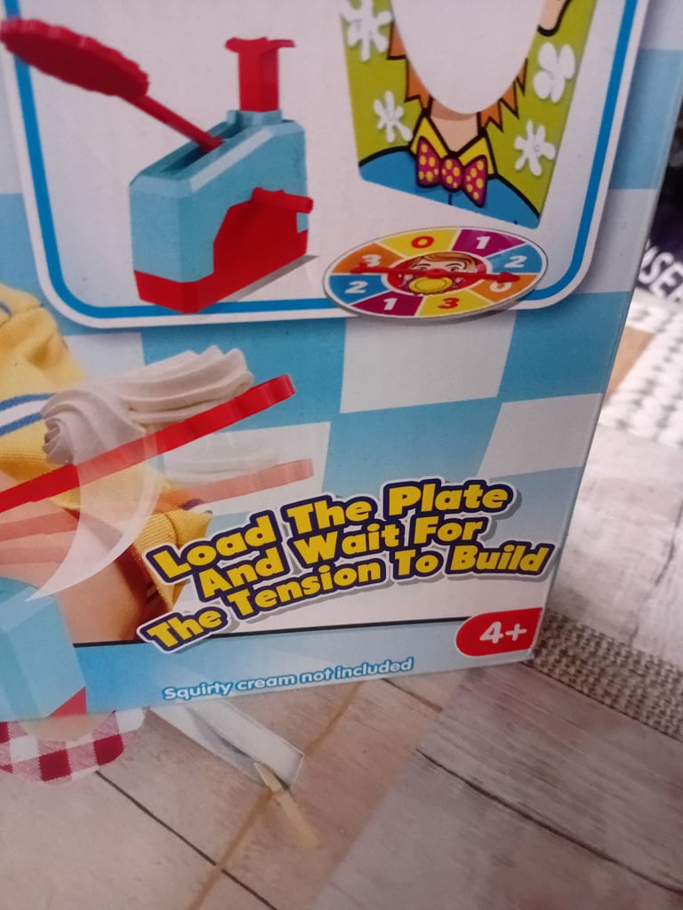 GIFT,GREAT CONDITION SPLAT GAME £1