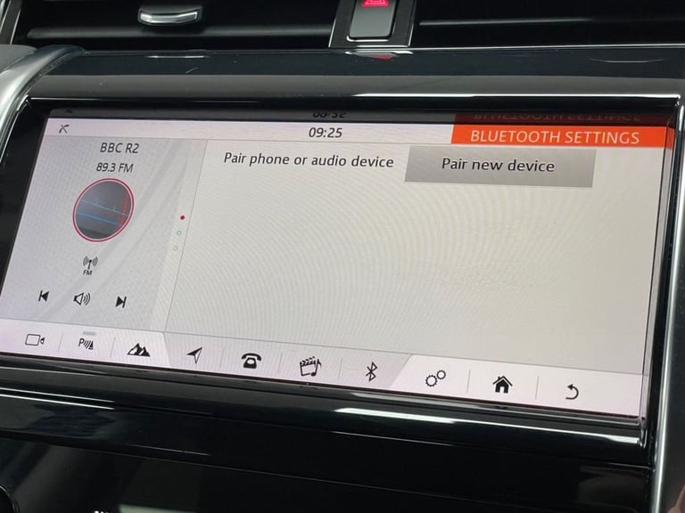 2020 Land Rover Discovery Sport 2.0 D180 MHEV S SUV 5dr Diesel Auto 4WD Euro 6 (s/s) (180 ps) Die...