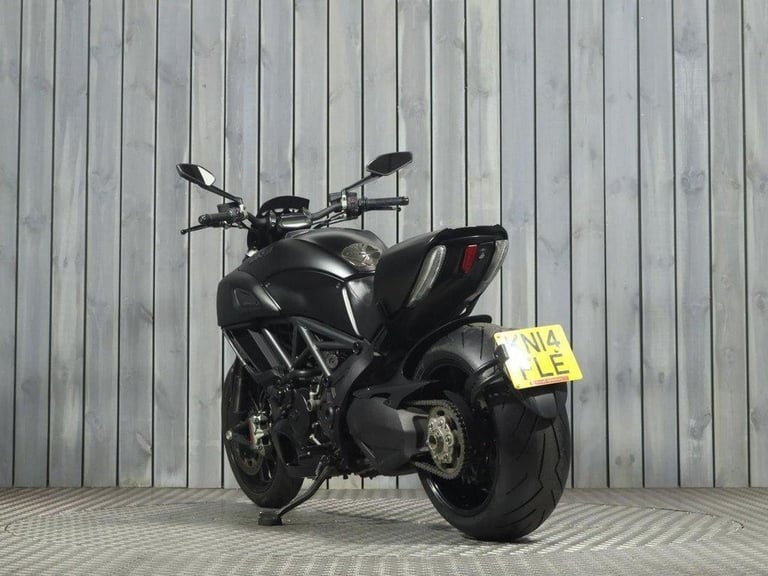 2014 14 DUCATI DIAVEL