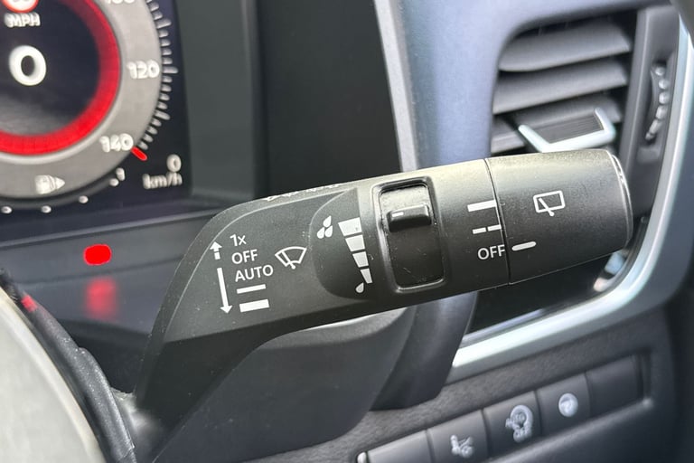 2022 Nissan Qashqai 1.3 DiG-T MH Tekna 5dr Hatchback Petrol Manual