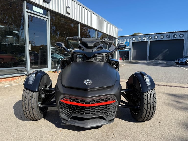 2025 Can-Am Spyder F3s 6 speed semi auto trike 