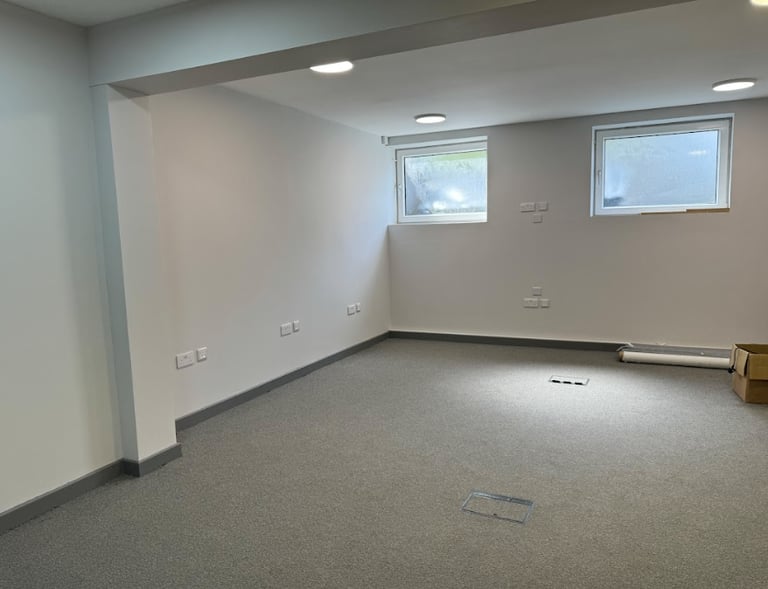 Office to Rent in Croydon 