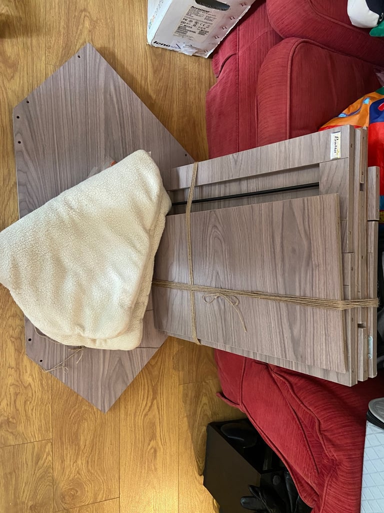 Paw hut dog crate kennel