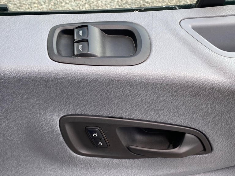 2018 Ford Transit RECOVERY TRUCK L4 2.0 350 EcoBlue Euro 6 VEHICLE TRANSPORTER Diesel Manual