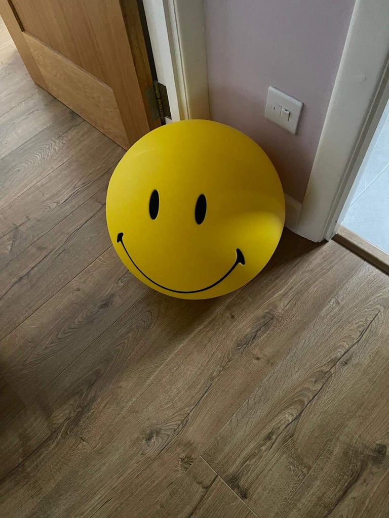 image for Large smiley face lamp excellent condition originally bought for £150