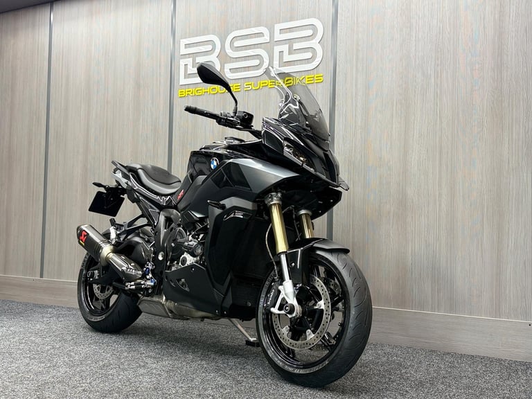 2022 72 BMW S1000XR Triple Black TE Euro 5 - Stunning Bike - FSH - Akrapovic