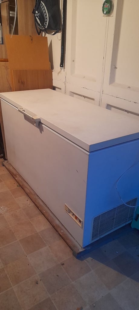 image for Scandinova Chest Freezer 