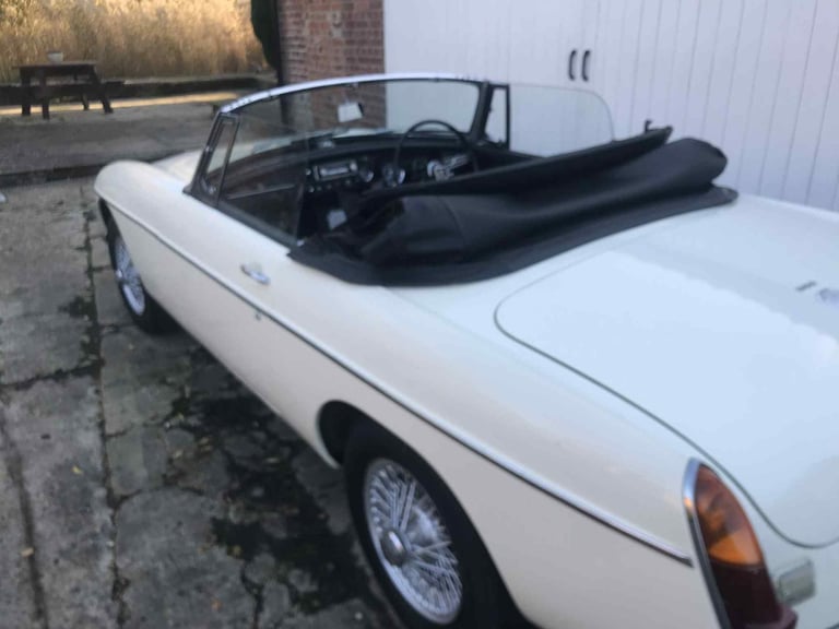 MGB ROADSTER