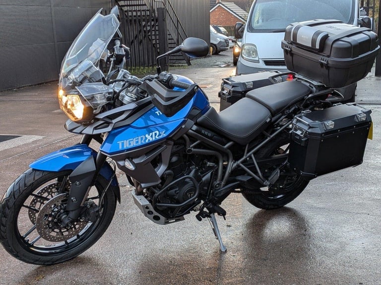 TRIUMPH TIGER 800 XRX LOW - 2016 16 - FULL LUGGAGE - LOW RIDE HEIGHT