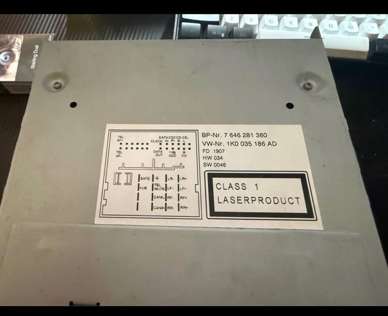 Vw Jetta 2005 radio 