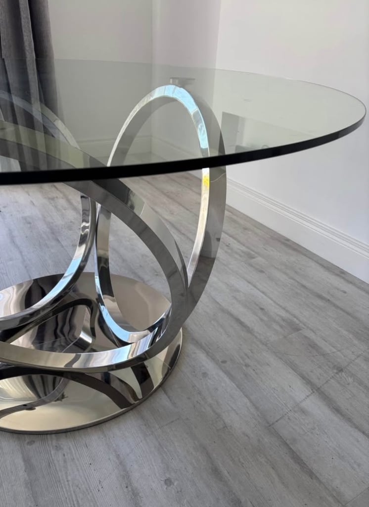 Large glass dining table 1400mm 