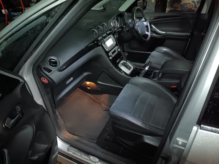image for Ford, S-MAX, MPV, 2010, Semi-Auto, 1999 (cc), 5 doors