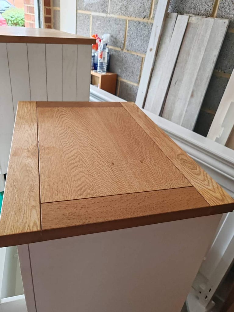 Tallboy chest of drawers 