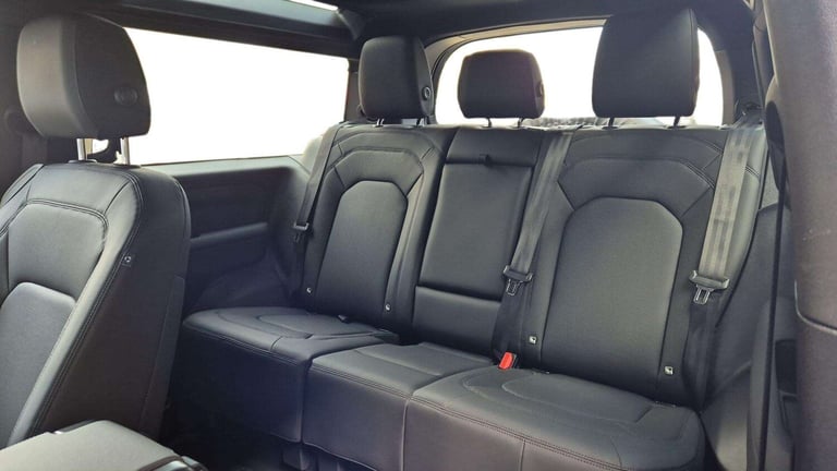 2024 Land Rover Defender 3.0 D350 X-Dynamic SE 90 3dr Auto ESTATE DIESEL Automatic