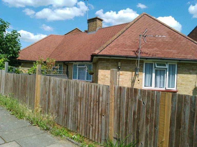 1 small bungalow Edgware HA8