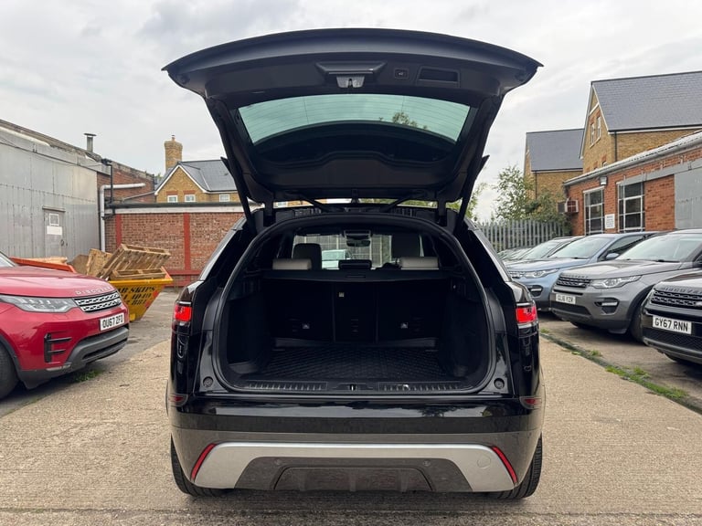2018 Land Rover Range Rover Velar 2.0 D180 R-Dynamic HSE 5dr Auto ESTATE DIESEL Automatic