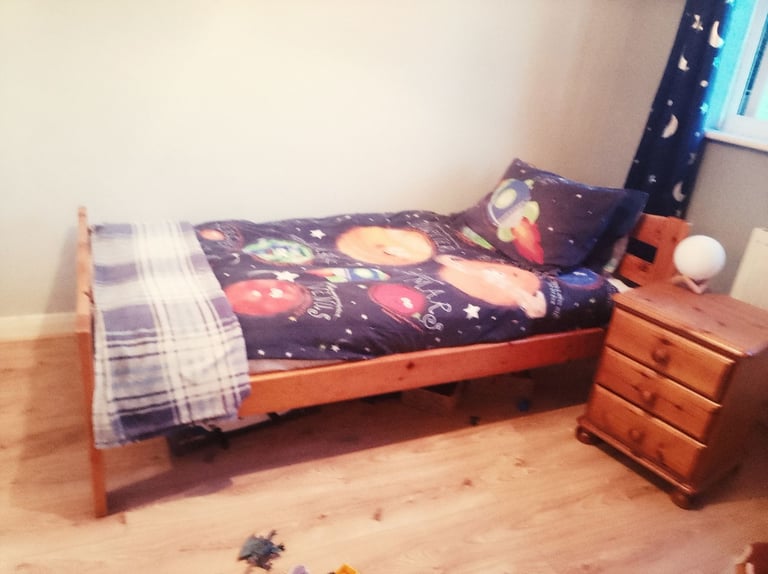 image for Pine Single Bed Furniture set.