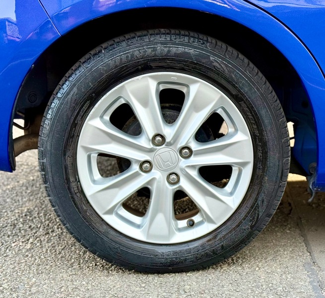 2011 Honda Fit Honda Fit Hybrid Hybrid Automatic