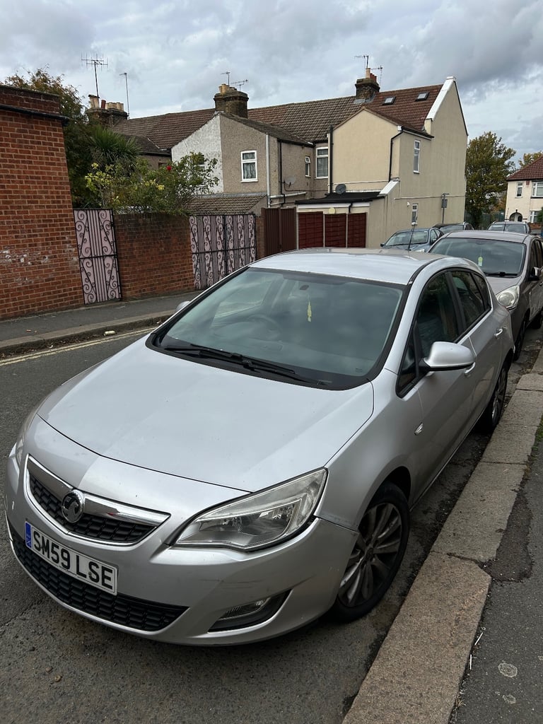 Vauxhall, ASTRA, Hatchback, 2009, Manual, 1598 (cc), 5 doors