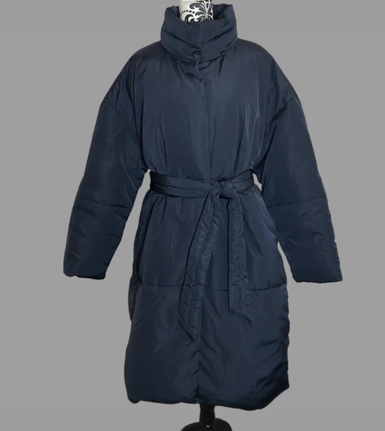 image for Daily Ritual Padded Belted Puffer Coat Size XL