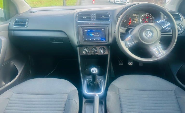 2011 Volkswagen Polo 1.2 70 SE 5dr HATCHBACK Petrol Manual