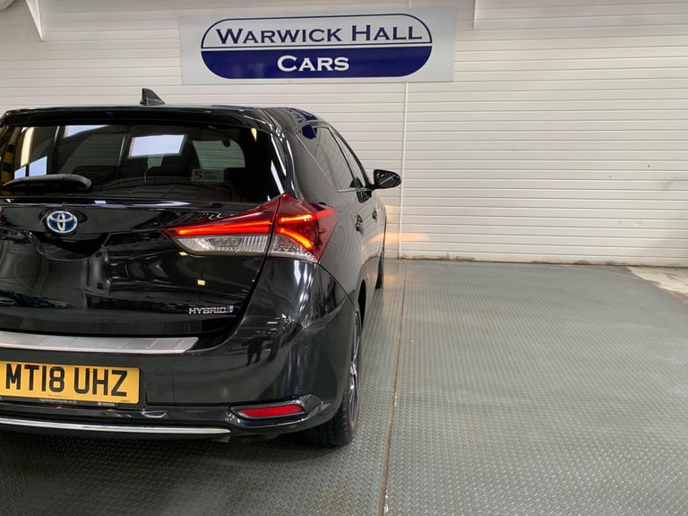 2018 Toyota Auris 1.8 VVT-h Design CVT Euro 6 (s/s) 5dr HATCHBACK Petrol/Electric Hybrid Automatic