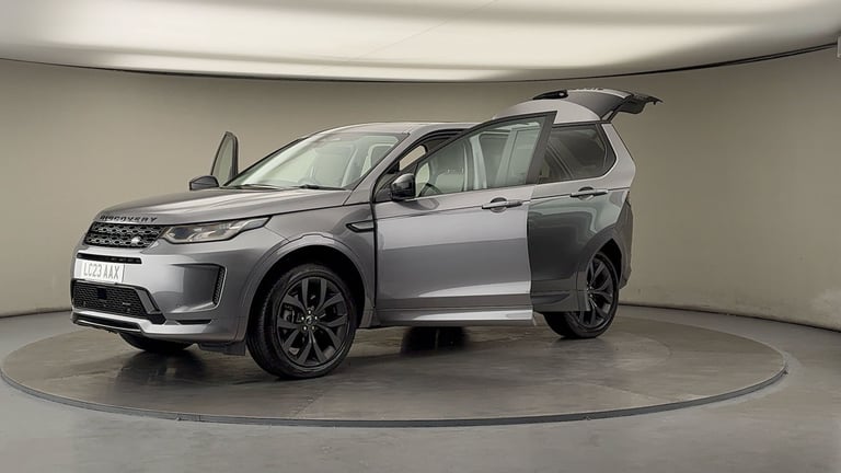 2023 Land Rover Discovery Sport 1.5 P300e 12.2kWh R-Dynamic SE SUV 5dr Petrol Plug-in Hybrid Auto...