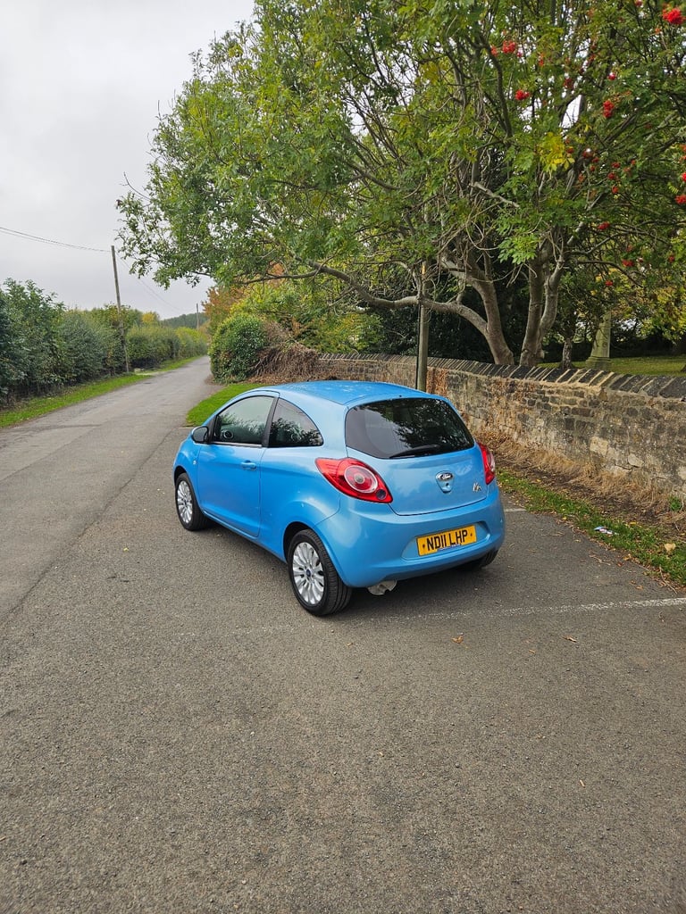 Ford, KA, Hatchback, 2011, Manual, 1242 (cc), 3 doors
