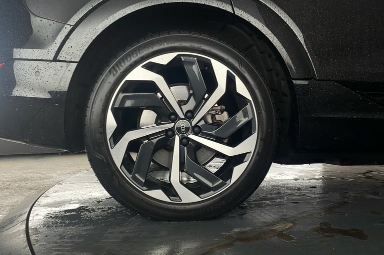  Audi E Tron 50 Black Edition Suv 5dr Electric Auto Quattro 71.2kwh 11kw