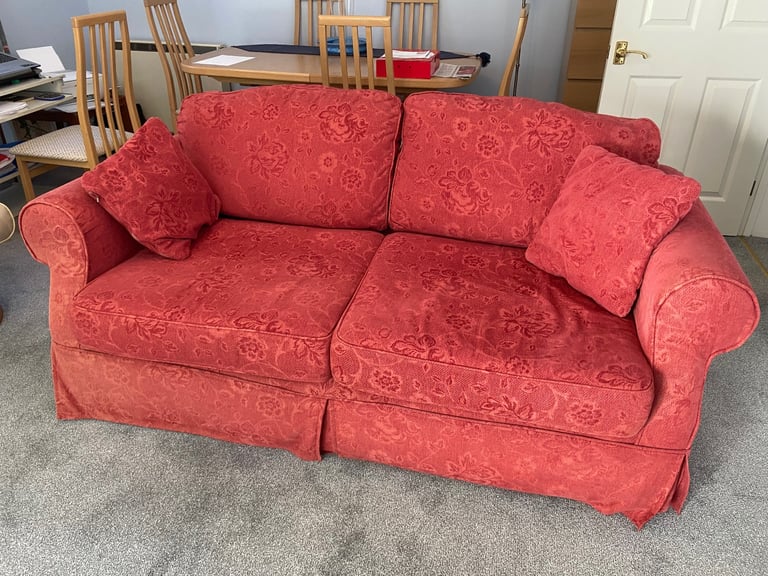 Sofa with pull out bed