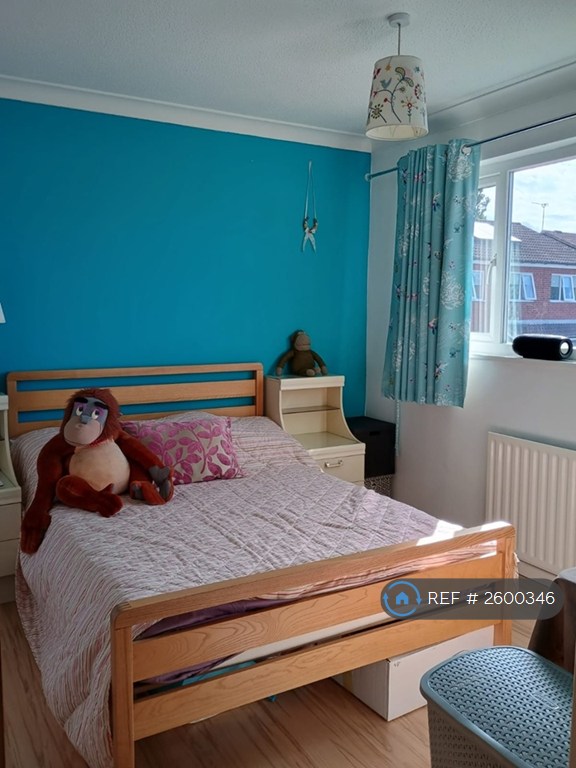 4 bedroom house in Bradley Croft, Balsall Common, Coventry, CV7 (4 bed) (#2600346)