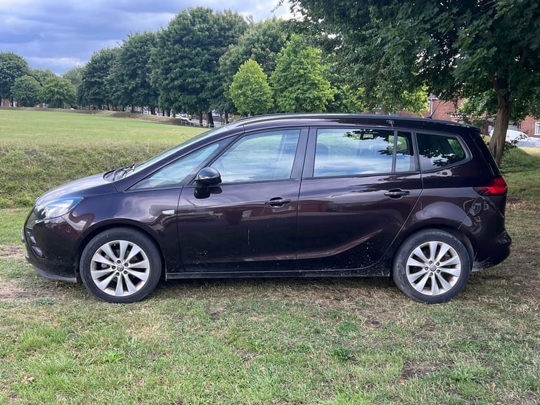 2014 Vauxhall Zafira 2.0 CDTi Exclusiv 5dr MPV Diesel Manual