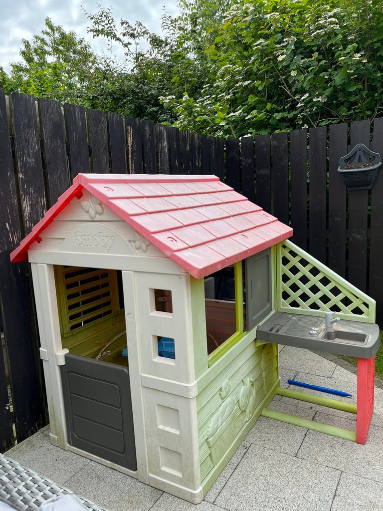 Wendy House and Kitchen 