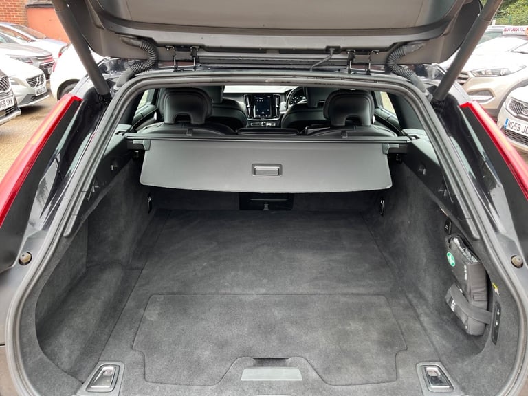 2019 Volvo V90 2.0 D4 R-Design Auto Euro 6 (s/s) 5dr ESTATE Diesel Automatic