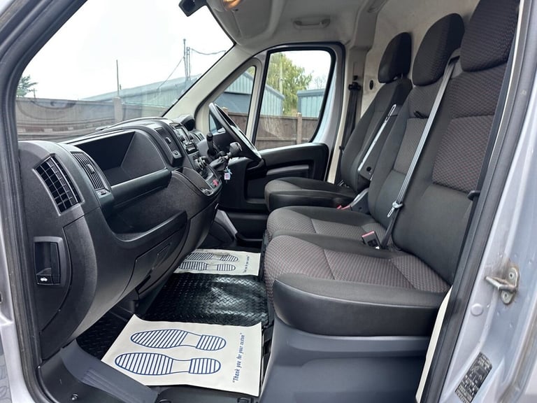 2022 Peugeot Boxer 2.2 BlueHDi 335 Professional Panel Van 5dr Diesel Manual L3 H2 Euro 6 (s/s) PA...