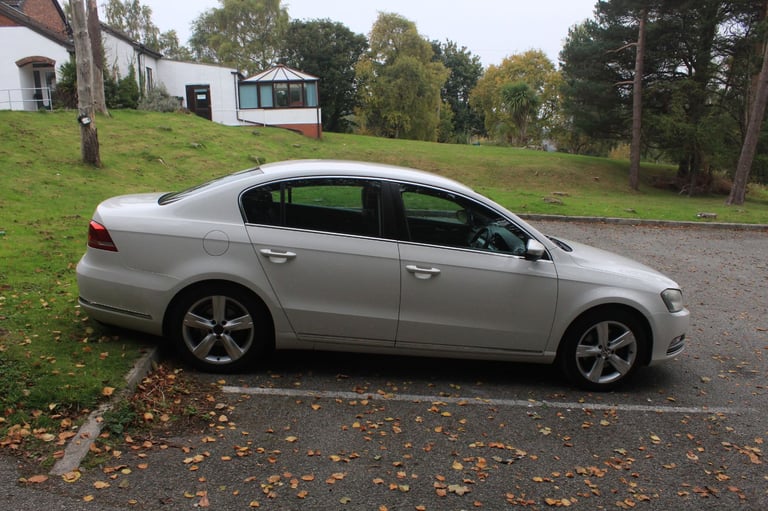 image for Volkswagen, PASSAT, Saloon, 2011, Manual, 1968 (cc), 4 doors