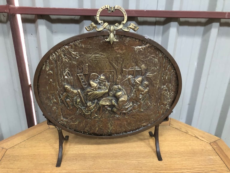 image for Antique Brass Fire Guard with Carry Handle on Original Feet, good condition