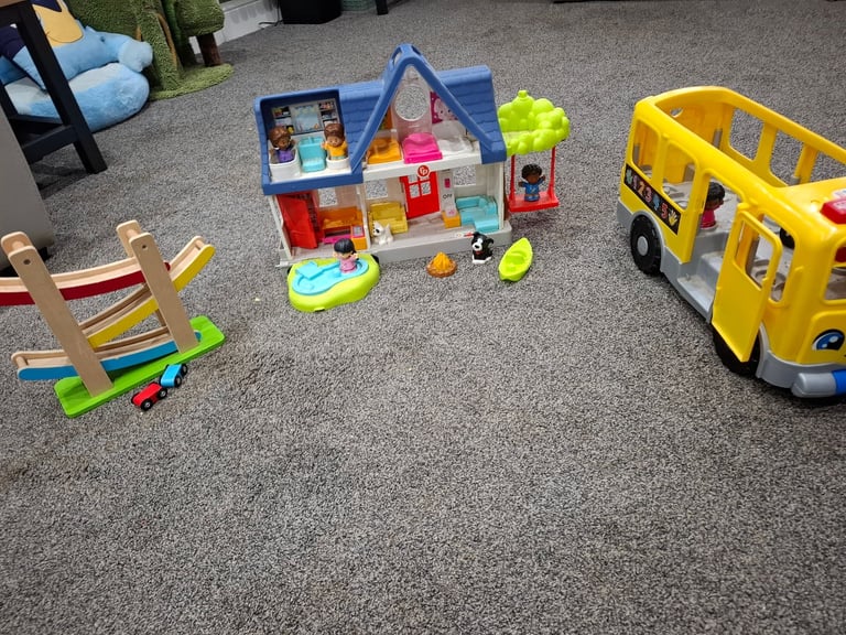 image for Childrens toy bundle